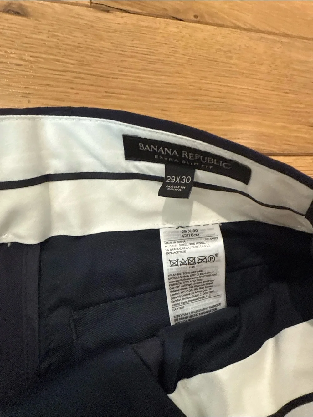 Banana Republic Marzotto Tessuto Suit Navy Blue NEW